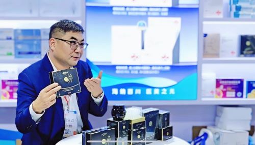 重磅喜报｜海元生物 • 淳宁&reg; 新品荣登 “非药之光” 年度榜单！